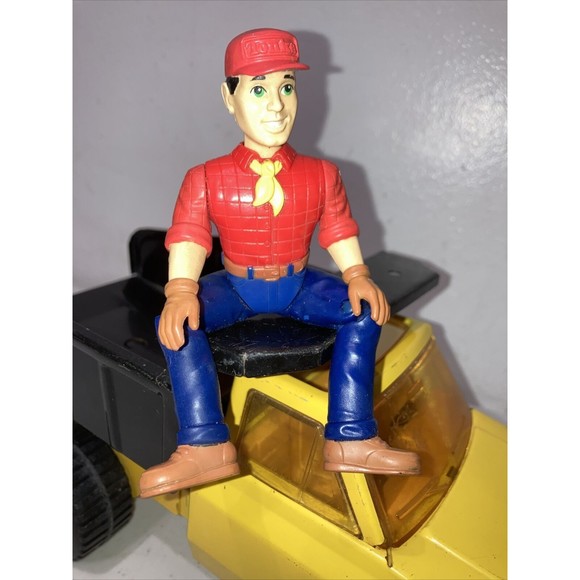 Vintage 1983 Tonka Pickup Dump Truck (Steel) 51070 Yellow Black + Action Figure - Picture 2 of 12